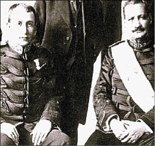 Junto con el general José María Orellana Pinto, Ubico fue miembro de la Junta Militar que derrocó al Presidente Carlos Herrera y Luna.